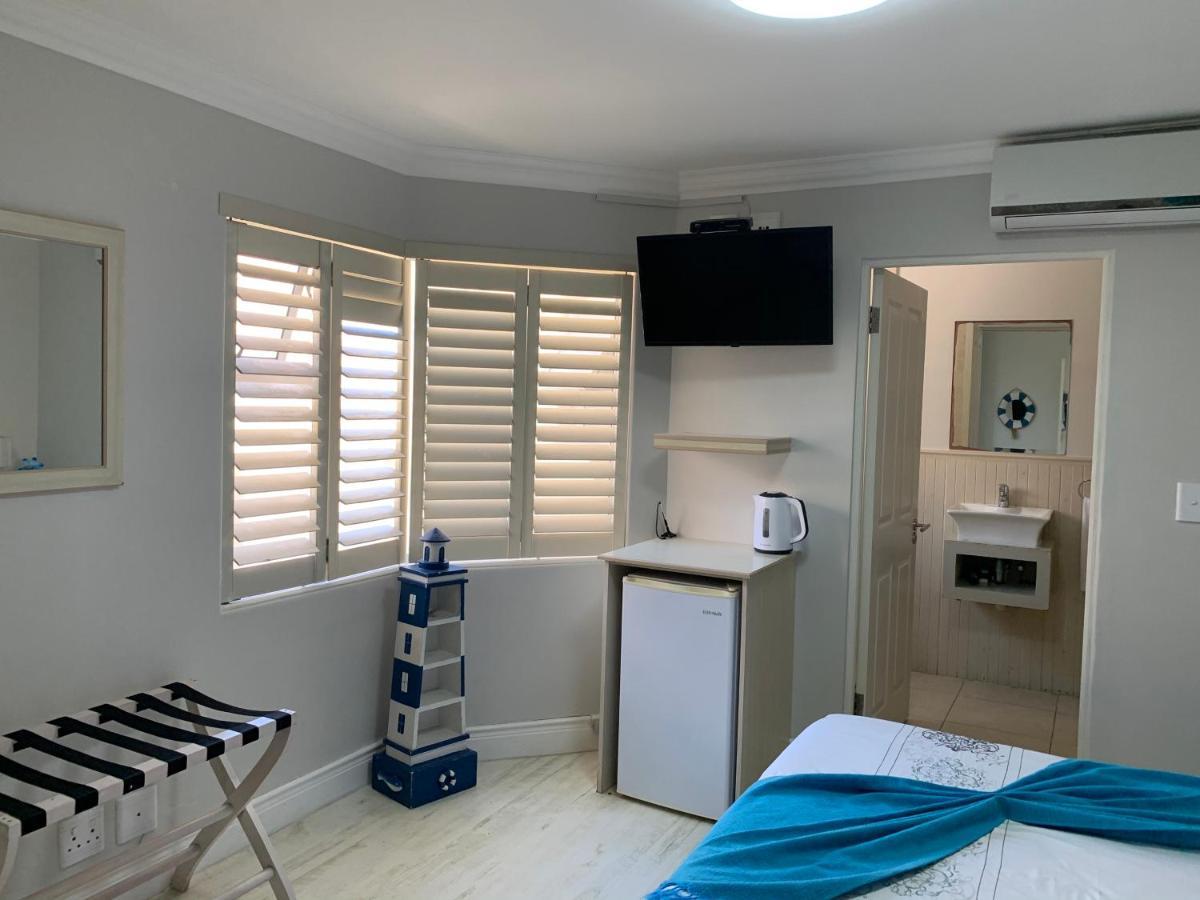 Oceansnest Guest House Bloubergstrand Exteriér fotografie