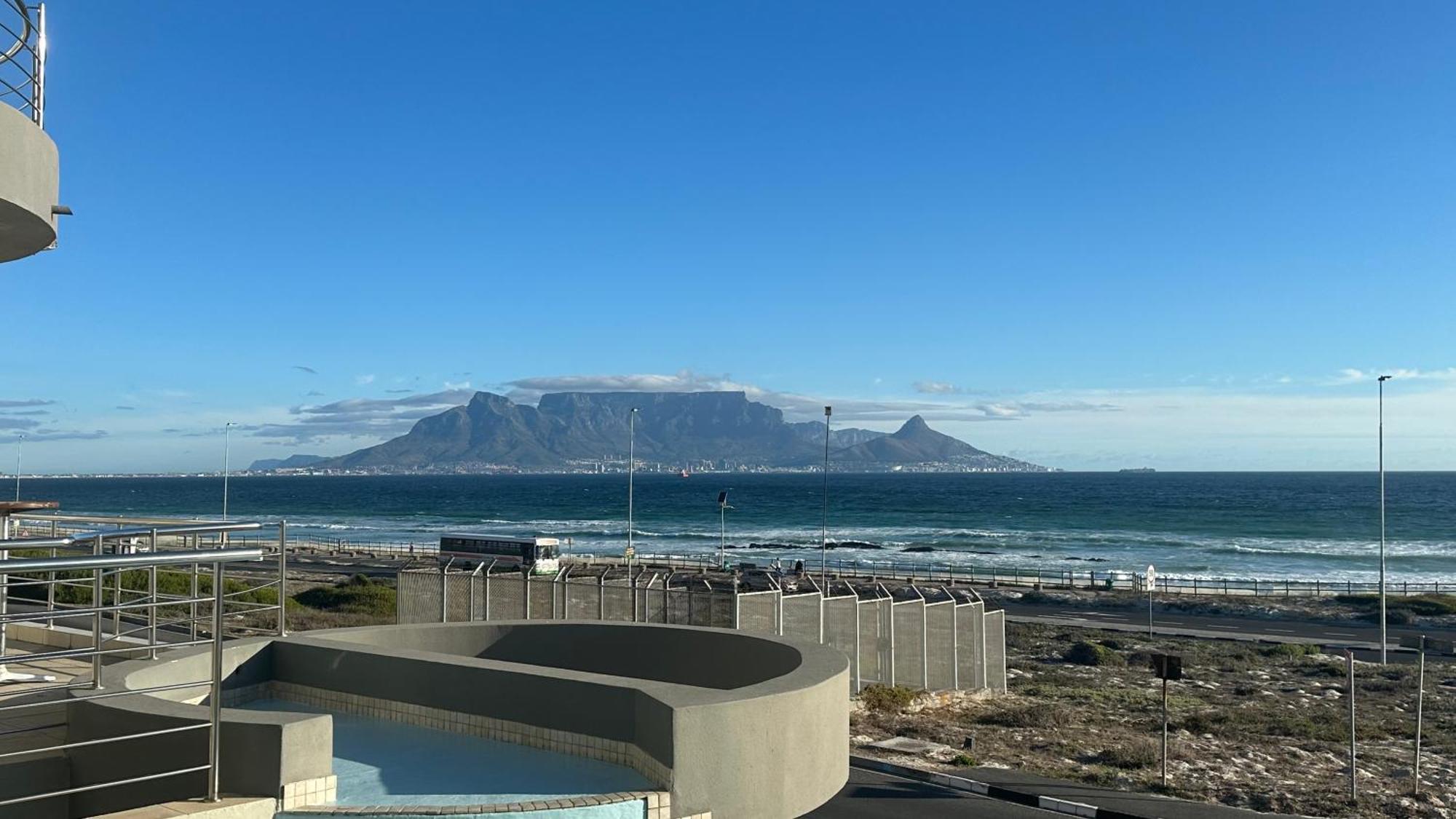 Oceansnest Guest House Bloubergstrand Exteriér fotografie