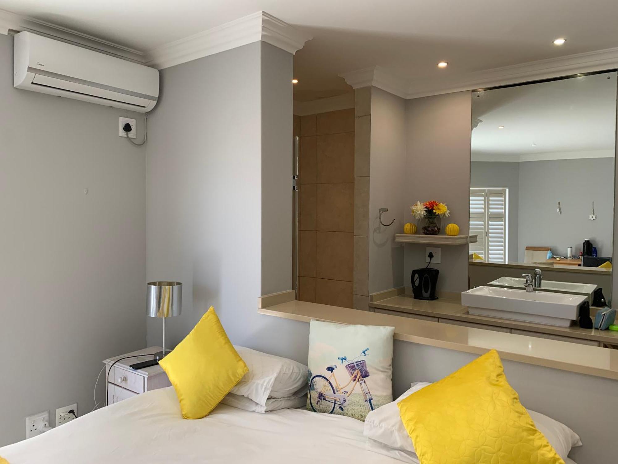 Oceansnest Guest House Bloubergstrand Exteriér fotografie