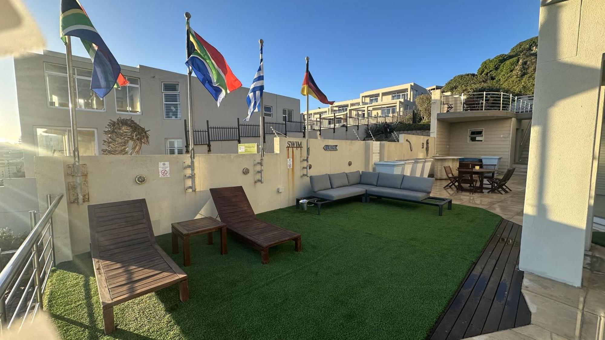 Oceansnest Guest House Bloubergstrand Exteriér fotografie