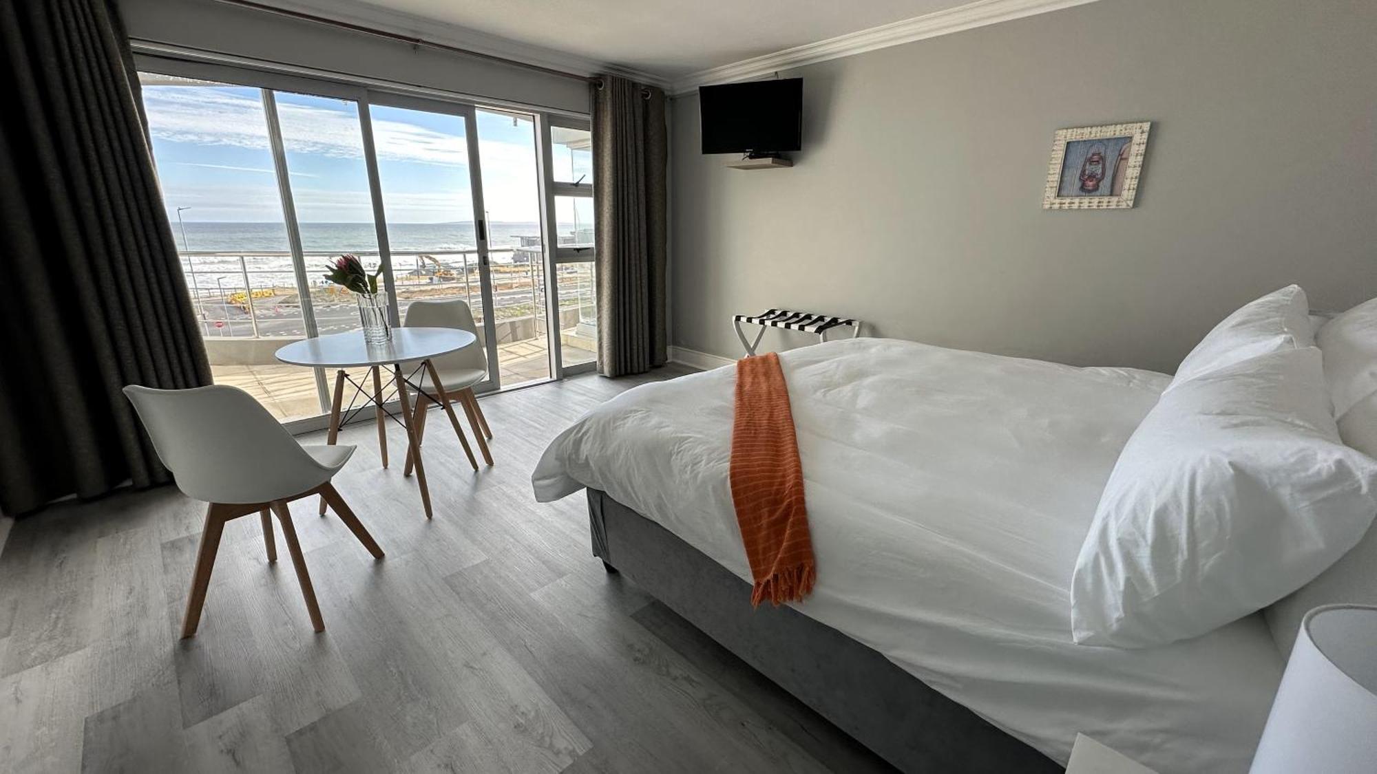 Oceansnest Guest House Bloubergstrand Exteriér fotografie