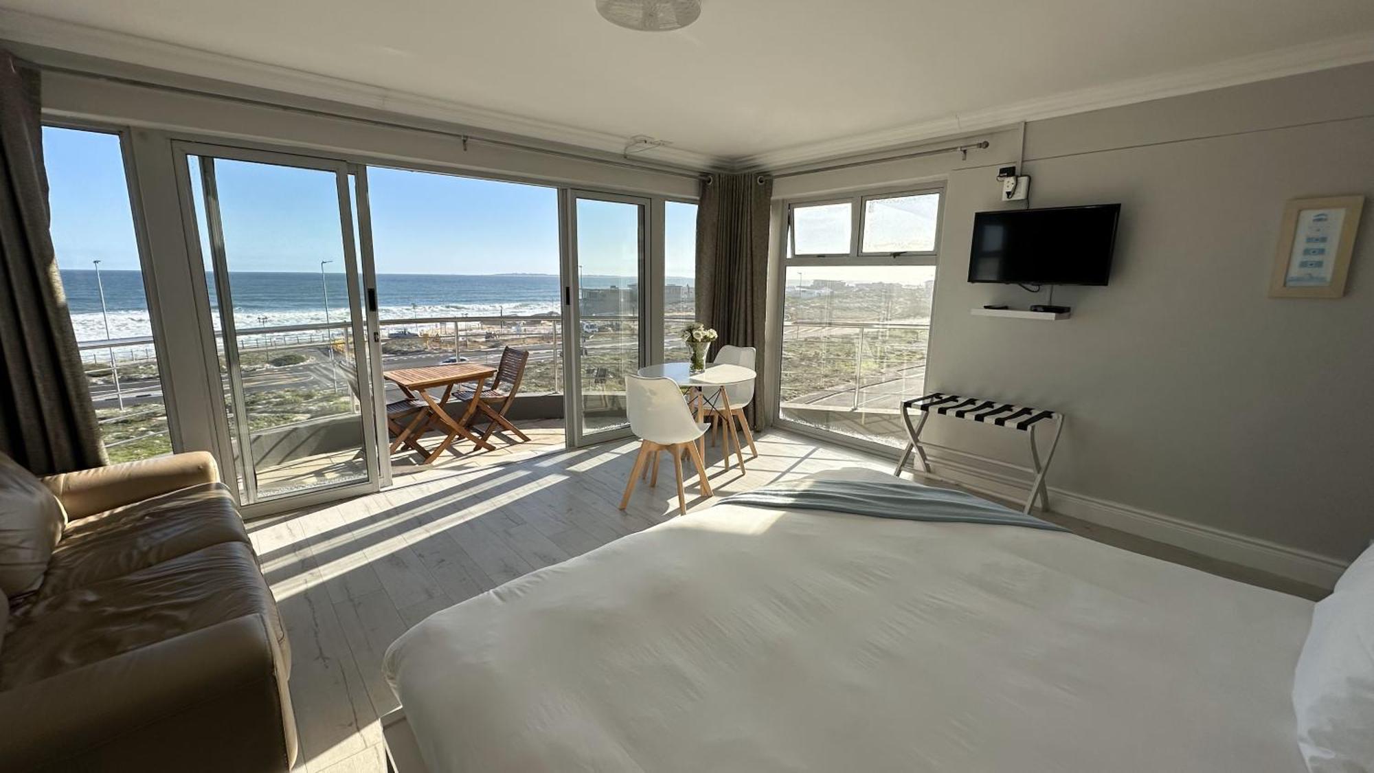 Oceansnest Guest House Bloubergstrand Exteriér fotografie